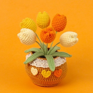 Adorno de Tulipán Naranja Degradado de 6 Cabezas Tejido a Mano, Flor Artificial en Maceta Grande Tejida con Hilo, Decoración de Escritorio para el Hogar, Bonsái - Product Image 3