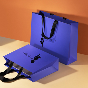 Bolsa de Regalo de Papel de Alta Gama para Minoristas con Marca Personalizada para el Cuidado de la Piel, Bolsa de Papel de Cartón de Lujo Personalizada para Productos de Belleza - Product Image 2