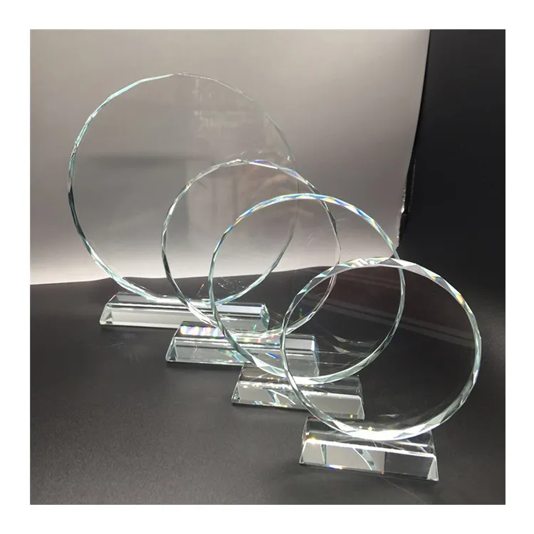 Honor of crystal Hot Sale Customized Engraved Logo K9 Glass Award Elegant Transparent Octagonal Crystal Trophy Award Medal Trophy