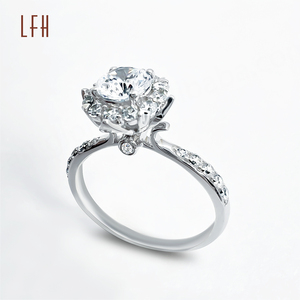 แหวนหมั้นทอง18K สำหรับผู้หญิงประดับเพชรโมอิส1CT กำหนดได้เอง - Product Image 3