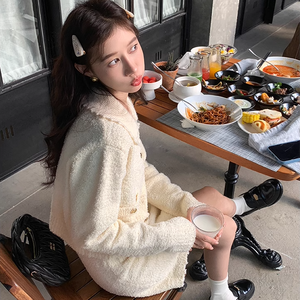 Fashion Lady Anzug Kragen Langarm Kurz Cardigan und Minirock Twin Set - Product Image 3