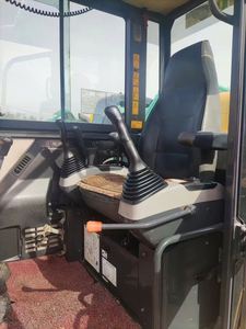 Excavatrice Komatsu d'occasion 5 tonnes PC56, mini-excavatrice sur chenilles en caoutchouc pour usage domestique et agricole - Product Image 6