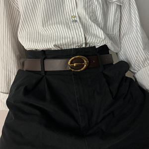 <span class=keywords><strong>Cintura</strong></span> in Stock da <span class=keywords><strong>donna</strong></span> alla moda in stile Punk con fibbia in bronzo oro retrò <span class=keywords><strong>cintura</strong></span> scura in lega materiale - Product Image 3