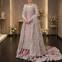 Robe de mariée tendance 2025, moderne, de qualité supérieure, faite à la main, avec cristaux, à lacets, à franges, fleurs, grande taille, longueur ras du sol