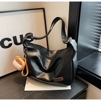 Sac fourre-tout hobo en cuir souple huilé de style classique et luxueux, avec fermeture éclair, sac à bandoulière vintage pour femme