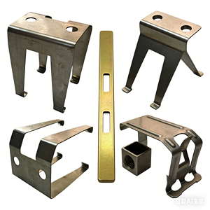 Traitement personnalisé des pièces métalliques - Couvercles de protection en acier et en acier inoxydable - Product Image 4