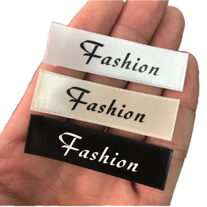 ป้ายสินค้าสั่งทำขายส่งสำหรับเสื้อผ้าและเครื่องประดับ ป้ายทอแบบเป็นมิตรกับสิ่งแวดล้อม ป้ายส่วนตัว MOQ ต่ำ - Product Image 1