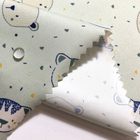 Tissu PUL en polyester TPU 100% imprimé numérique imperméable et personnalisé pour les coussinets de couches pour enfants