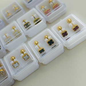<span class=keywords><strong>Pendientes</strong></span> Pequeños Colgantes de Acero de Titanio Dorado en Caja, <span class=keywords><strong>Pendientes</strong></span> Minimalistas con Tornillo - Product Image 2