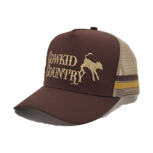 Venta al por mayor gorra deportiva unisex logotipo bordado personalizado raya lateral 5 paneles perfil alto gorra de camionero de campo en blanco para niños y adultos - Product Image 3