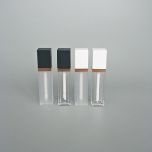 Moda de lujo vacío 6 ml 6 ml 7 ml 7 ml envase de brillo de labios esmerilado tubo de brillo de labios blanco cuadrado con varita - Product Image 1