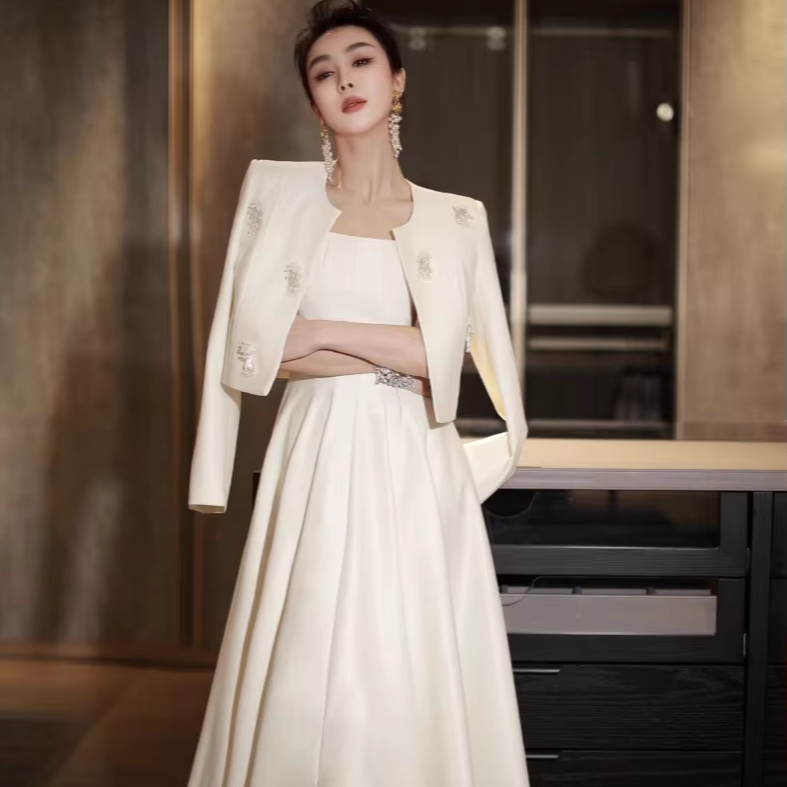 Order Online Long White Dress Coat Warm, High-Quality Material | Alibaba.com
