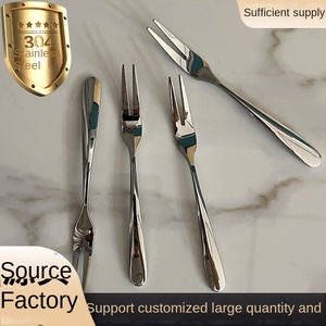 Forchette in Acciaio Inox 304 Lucidate a Specchio, Design Moderno e Semplice, Forchette Spesse di Alta Qualità per Frutta, Snack e Dolci - Product Image 3