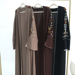 Kaftan floral perlé à la main, Abaya brodée de Dubaï, Cardigan pour femmes, Vêtement de luxe pour les stations balnéaires, Robe de soirée élégante, Manches longues - Product Image 5