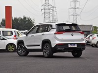 Voiture d'occasion 2019 Baojun RS-5 1.5T Turbo CVT LHD Conduite Intelligente Prestige Faible Kilométrage Vente Chaude Exportation en Gros