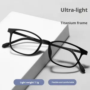 Lunettes Danyang 9831XP, lunettes ovales rétro, verres AC, légères, ultra-légères, monture intégrale en titane pour hommes - Product Image 2