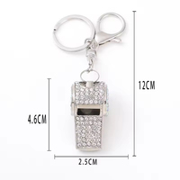 Porte-clés en métal serti de strass en forme de sifflet, cadeaux créatifs en gros, magnifiques accessoires de bijoux pour sacs