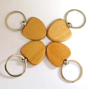 Porte-clés en bois fait à la main avec anneau fendu, cadeaux personnalisés