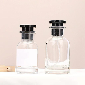 Custom 30ml Round Glass Black Empty Perfume Bottle with Screw Cap Silk Screen Printed <b>Reed</b> <b>Diffuser</b> Ready <b>for</b> Brand China - Product Image 1