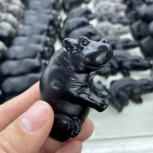 Cristales de obsidiana negra tallados a mano, figuras de animales de cristal, artesanías de cristal para decoración. - Product Image 2