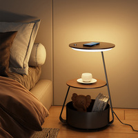 Lampe de sol élégante et créative avec chargeur sans fil, étagère de salon, lampe de table basse intégrée, meuble d'appoint de canapé pour la maison