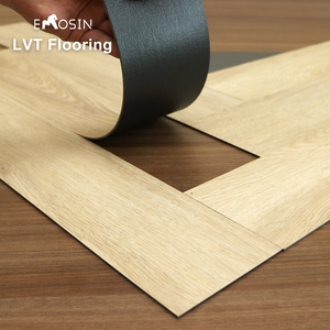 Revêtement de <span class=keywords><strong>sol</strong></span> en <span class=keywords><strong>vinyle</strong></span> de luxe (LVP/LVT) étanche, 2mm, 4mm, 5mm, 8mm, PVC, pose libre, à coller, à dos sec, à clipser, auto-<span class=keywords><strong>adhésif</strong></span>, en dalles - Product Image 5
