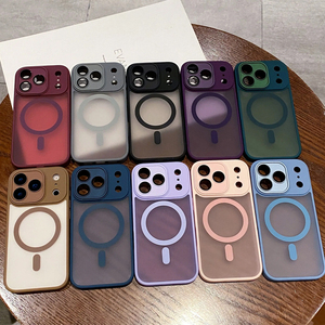 Custodie Magnetiche per iPhone 17 Pro Max Trasparenti con Ricarica Wireless, Cover Posteriore Antiurto in TPU PC per iPhone 17 - Product Image 2