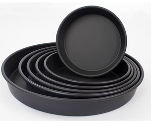 Teglia per <span class=keywords><strong>Pizza</strong></span> in Lega di Alluminio Nera da 7 Pollici con Rivestimento Anodizzato Duro Certificata per Uso Alimentare per Ristoranti - Product Image 4