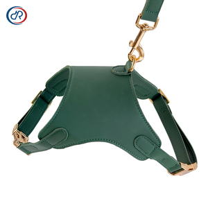 Conjunto de Arnés de Cuero PU Personalizado para Perro, Arnés Acolchado Ajustable, Pecheras para <span class=keywords><strong>Perros</strong></span>, Arnés para <span class=keywords><strong>Perros</strong></span> Pequeños, Medianos y Grandes - Product Image 1