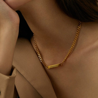 Collier bar en or plaqué 18 carats personnalisé pour femmes, collier chaîne épaisse en acier inoxydable, collier minimaliste tendance, bijoux