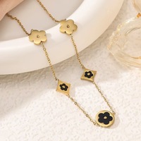 Conjunto de Collar y Pulsera Unisex de Acero Inoxidable con Trébol de Cinco Hojas y Flor de Fritilaria de Doble Cara en Oro de 18K