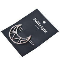 Cartes de présentation de bijoux en papier de luxe de couleur noire avec logo personnalisé de taille mécanique personnalisée avec trou de suspension