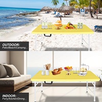 Table pliante d'extérieur jaune, imperméable, légère, en panneaux HDPE, table moderne d'extérieur, table de file d'attente