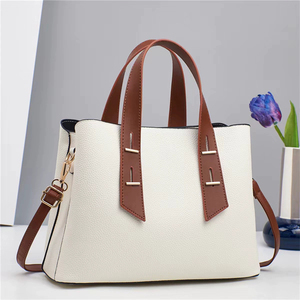 Sacs à main bandoulière mignons et élégants en PU marron de luxe vintage coréen pour <span class=keywords><strong>femme</strong></span>, modèle 2026, de marque OEM, à prix abordable - Product Image 3
