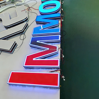Lettres lumineuses 3D programmables en couleur, signalétique tridimensionnelle dynamique RVB pleine couleur pour centres commerciaux et magasins