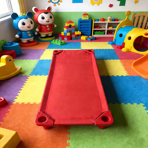 Cama <span class=keywords><strong>de</strong></span> siesta Montessori <span class=keywords><strong>de</strong></span> malla para guardería y aula - <span class=keywords><strong>Muebles</strong></span> para el descanso y aprendizaje <span class=keywords><strong>de</strong></span> bebés y preescolares - Mobiliario para el cuidado infantil - Product Image 6