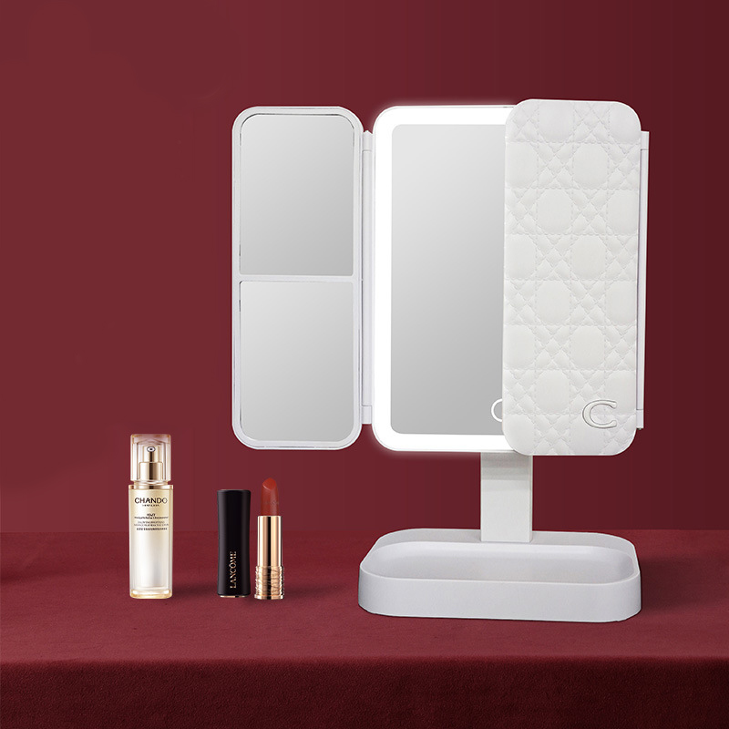 Miroir coquillage à motifs en cuir