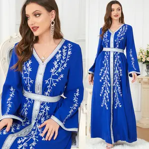 2023 Design Luxury Abaya dress v-neck long sleeve Embroidered silver trim belt solid slamic Clothing Muslim Dress women