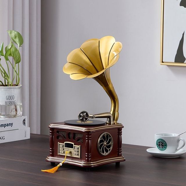 Retro European Solid Wood Gramophone Old-Fashioned Bluetooth Small Audio Player Metal Vinyl Record Player for Living Room