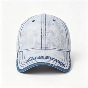Casquette de baseball en jean délavé vintage, bord effiloché, brodée, style streetwear, ajustable, type Dad Hat - Product Image 1