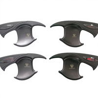Kit de conversion et de décoration de carrosserie, accessoires intérieurs, couvre-poignée intérieur pour Hilux Travo 2026