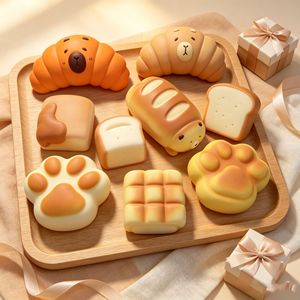 Juguete Antiestrés de Pata de Gato, con Forma de Comida Realista, de Rebote Lento, Regalo para Niños y Niñas de 15 Años - Product Image 3