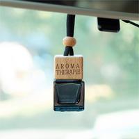 Parfum d'ambiance avec logo privé personnalisé 8ml 10ml bouteille en verre vide carrée de parfum avec couvercle en bois bouteilles de diffuseur de voiture suspendues
