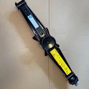 Gato de tijera manual de acero para Mercedes Benz Vito V260 6365800018 - Product Image 1