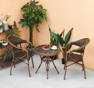 Set di Sedie e Tavolo <span class=keywords><strong>da</strong></span> Esterno in Stile Vintage Francese per Giardino e <span class=keywords><strong>Balcone</strong></span>, Set Bistrot in Metallo e Rattan per Caffè - Product Image 3