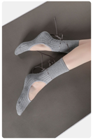 Nouvelles chaussettes de yoga en coton épais pour l'hiver, avec grip personnalisé, broderie jacquard, antidérapantes pour le Pilates, la danse et le fitness