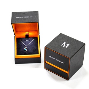 HIgh End Jewelry Box with <b>LED</b> Light and Custom logo Jewelry Flip Box Velvet Lining Ring Necklace Pendant Jewelry Box - Product Image 2