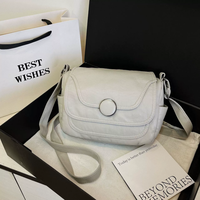 Sacs à main pour femmes en cuir PU directement de l'usine, matériau doux lavé, anti-rides, rabat, sac à main multi-compartiments