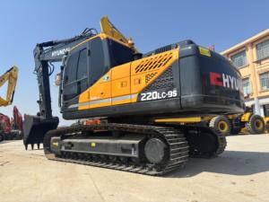 Pelle hydraulique sur chenilles de 22 tonnes pour la construction de bâtiments et les travaux routiers Excavatrice Hyundai R220LC 9S d'occasion à haut rendement - Product Image 3
