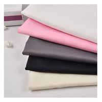 Matériau de coque en polyester tissé uni enduit, imperméable, résistant au vent et à l'abrasion, poids moyen, bonne sensation au toucher, 3-en-1